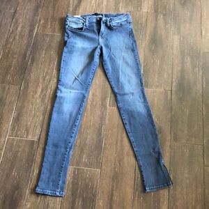 Joes Skinny Jeans, zipper at ankle.